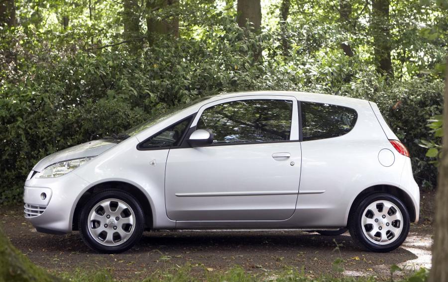  Mitsubishi Colt 3-Door 2004 года  (фото 28 из 55)